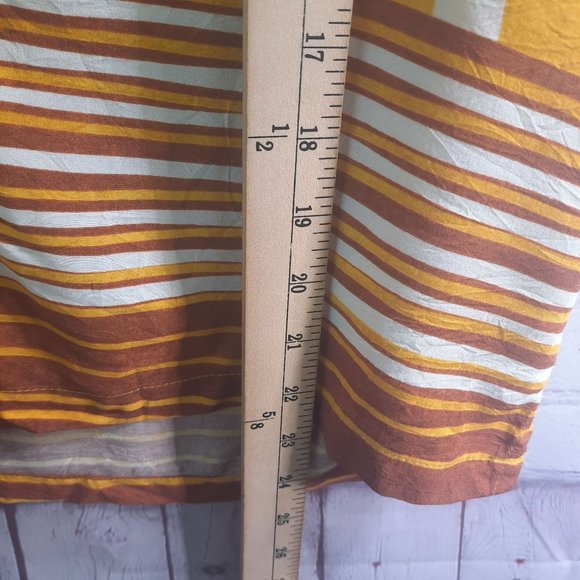 Vintage Jams World Hawaiian Printed Short Sleeve Shirt - Picture 13 of 14